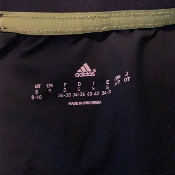 Adidas running shorts - Picture 2 of 2